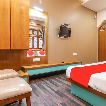 Oyo 26781 Hotel Raghupati Ayodhya Dış mekan fotoğraf