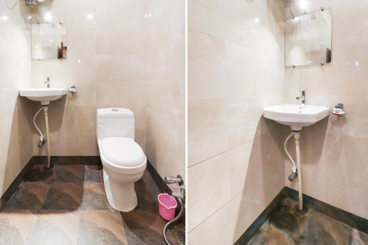 Oyo 26781 Hotel Raghupati Ayodhya Dış mekan fotoğraf