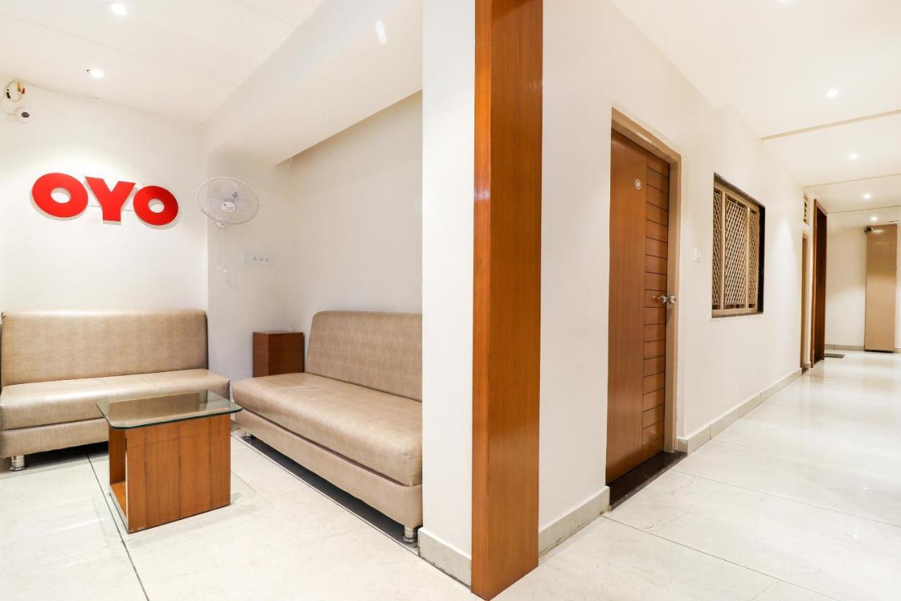Oyo 26781 Hotel Raghupati Ayodhya Dış mekan fotoğraf